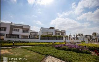 فيلاللبيع استلام فورى دايركت ع التسعين ف هايد بارك