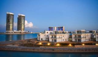 تاون هاوس 4 غرف متشطب بالكامل فى Mazarine