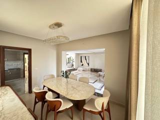 تاون هاوس استلام فورى متشطب امام البرج الايقونى