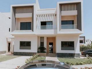 ب50 خصم تاون هاوس استلام فورى بالقرب متر المستثمرين