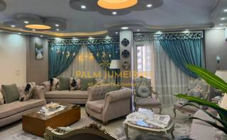 شقة للبيع 132م سيوف على الترام مباشرة