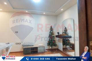 شقة للبيع 191 متر لوران متفرع من ش ابو قير