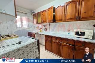 شقة للبيع 160 متر سبورتنج علي الترام مباشرة