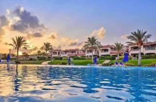 شاليه استلام فورى للبيع في لافسيتا العين السخنة