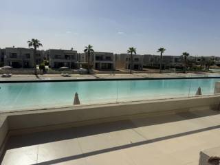 شاليه متشطب استلام فورى في قرية Azha العين السخنة