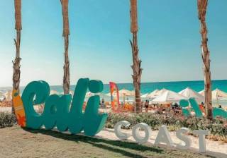 شاليه علي البحر في قرية Cali Coast بمقدم900 الف