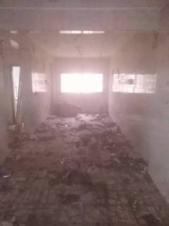 مصنع ملابس للبيع في قلب سوق الموقع مميز