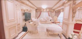 شبه للبيع لعشاق الفخامة والرفاهيه