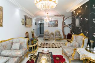 شقة للبيع 260م سيدى جابر خطوات من مصطفى كامل