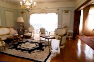 شقة للبيع 300 متر جليم ش أبو قير