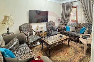 شقة للبيع 135 متر سيدي بشر ش جلال حماد