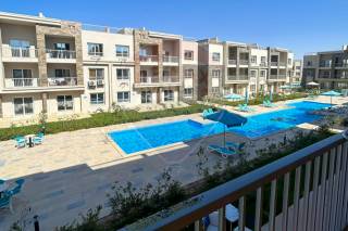 شالية للبيع سي فيو راس الحكمة 85 م