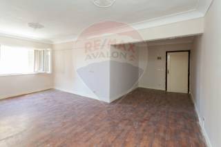 شقة للبيع 110 متر سموحة تقسيم القضاة