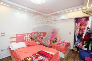 شقة للبيع 135 متر سيدي بشر ش مصطفي كامل