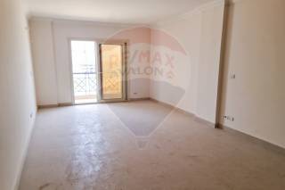 شقة للبيع 177 متر ڤيو بحيرة مباشر صواري