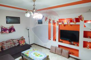 شقه للبيع 130م ميامى ش الصرافة