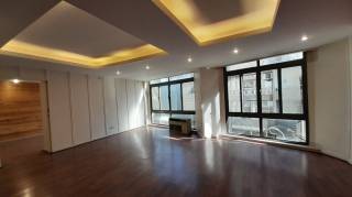 مكتب للإيجار في الزمالك 65م قرب شجرة الدر