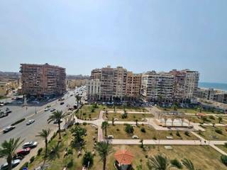 للبيع شقة قشلاق السواحل امام الحديقة