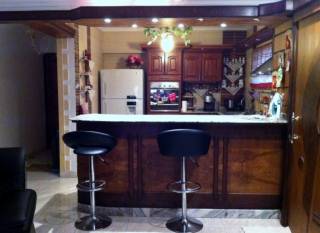 للبيع شقة متوضبة قشلاق السواحل