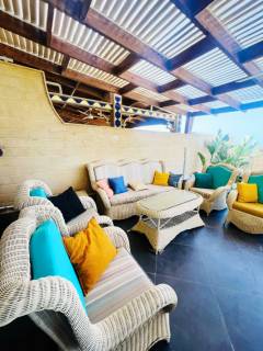 فيلا للبيع في مارينا أول صف على البحر