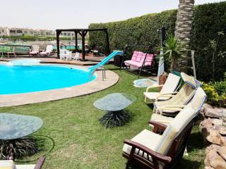 فيلا مارينا 5 اول صف بحيره و تاني صف بحر