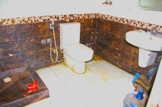 شقة للايجار قانون جديد بشارع الكابلات الرئيسى