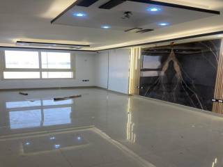 مقر اداري للايجار في النزهة الجديدة 300 متر