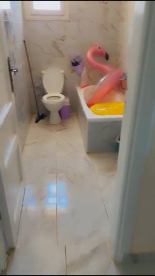 شاليه للبيع للبيع بالفرش والاجهزة بالساحل الشمالي