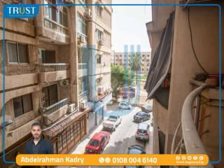 محل 75م للبيع كفر عبده شارع سكينة بنت الحسين