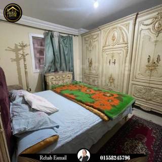 شقة للايجار المفروش 145 متر لوران علي الترام مباشر