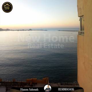 مقر اداري للبيع 170م الأزاريطة بحر مباشر