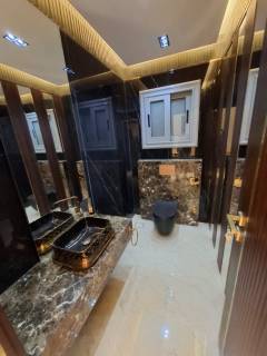 مقر إداري فاخر240م مكيف ش البطل الرءيسي في المهندس