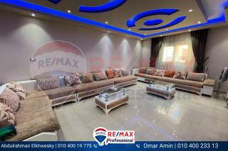 شقة للبيع 250 متر رشدي ش ابراهيم حلمي