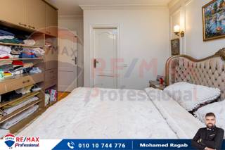 شقة للبيع 195م سموحة ش فوزي معاذ رئيسى