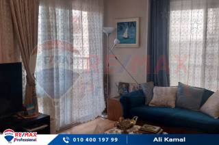 شقة بدون فرش قانون جديد للايجار 110 متر السرايا