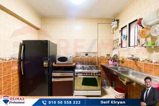 شقة للايجار المفروش 150 متر جناكليس ش ابوقير مباشر