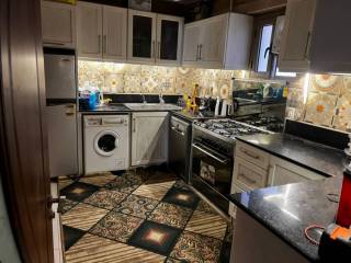 مقر اداري للايجار في النزهة الجديدة 300 متر