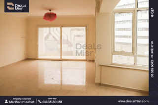 شقة سكنية للإيجار 180 متر سموحة شارع 14 مايو