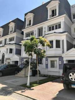 شقة للبيع استلام فوري في كمبوند ماونتن فيو