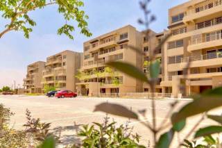 شقة لقطة للبيع في كمبوند كابيتال جاردنز