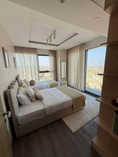 شقه للبيع 160م في كمبوند zed west ابراج الشيخ زايد