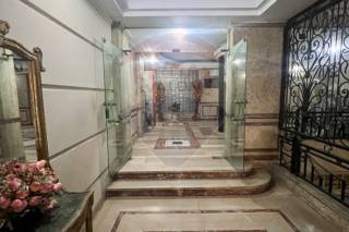 شقة للبيع 200 متر كامب شيزار ش بورسعيد