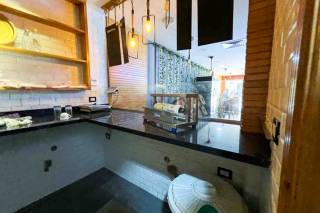 محل تجارى للإيجار75م كفر عبده خطوات من سانت جيني