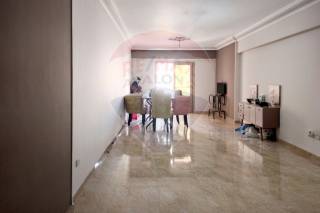 شقة للبيع 150 متر المندرة ش النبوي المهندس