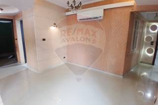 شقة للبيع 120 متر بوكلي ش ابو قير الرئيسي