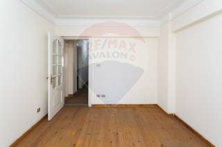 شقة للايجار 220 متر الحي اللاتيني ش الفراعنة