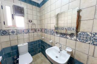 شقة للإيجار 228 متر سموحة متفرع من ش مصطفى كامل