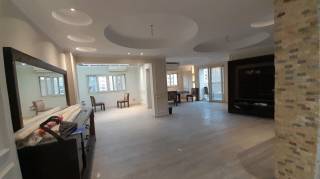 شقة للبيع في المهندسين 205م في شارع سيلمان أباظة