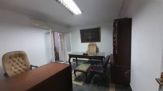 مكتب للإيجار في الدقى 140م في ش التحرير الرئيسى