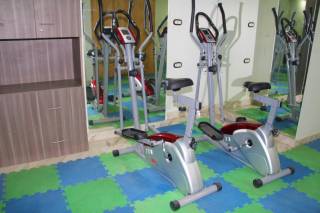 سنتر تجميل وجيم متكامل للبيع بمصر الجديدة